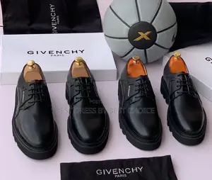 Luxury Givenchy Leather Shoe