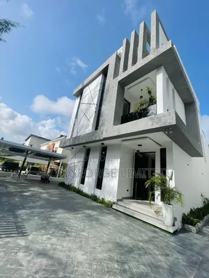 5bdrm Duplex in Ikota for sale