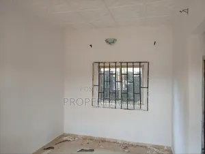 Self Contain With Burglary to Let