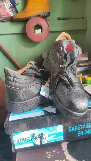 Armstrong Safety Boot