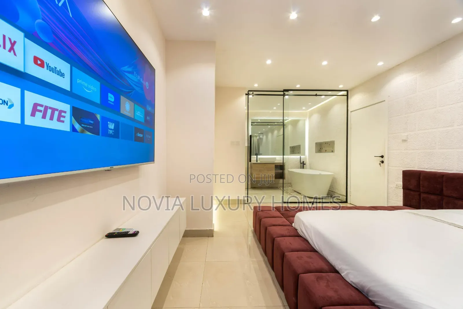 Luxury Cozy Water  Front 3bedroom