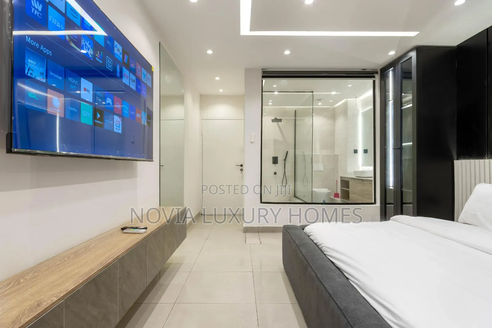 Luxury Cozy Water  Front 3bedroom