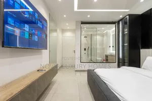 Luxury Cozy Water  Front 3bedroom