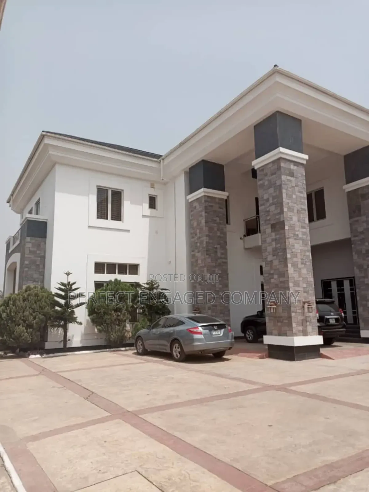 Furnished 9bdrm Mansion in Guzape for sale
