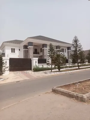Furnished 9bdrm Mansion in Guzape for sale
