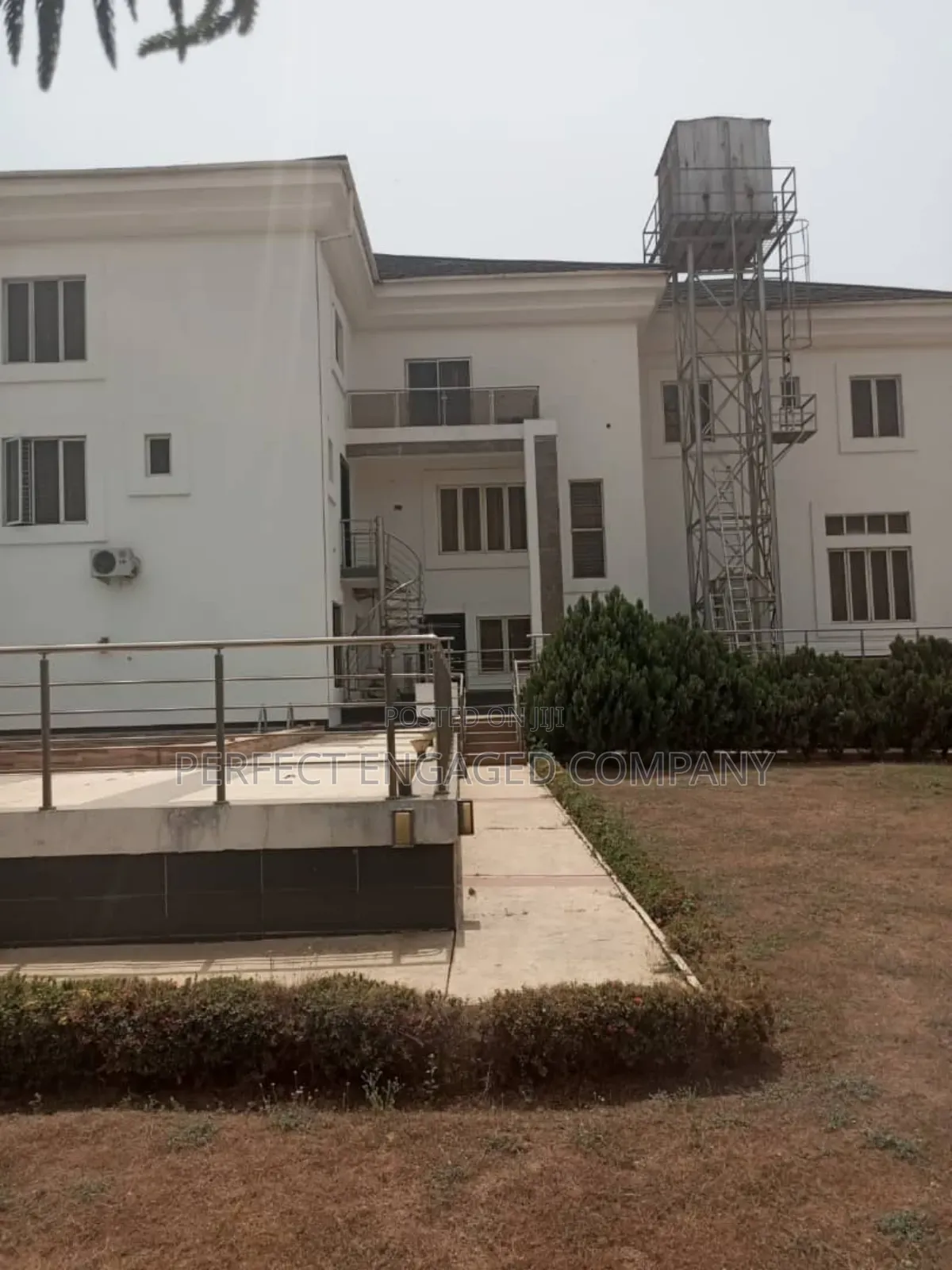 Furnished 9bdrm Mansion in Guzape for sale