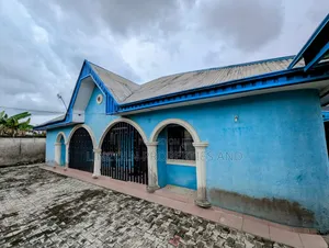 Photo - 4bdrm Bungalow in Osongama Estate Uyo for sale