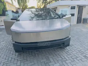 New Tesla Cybertruck 2025 Silver