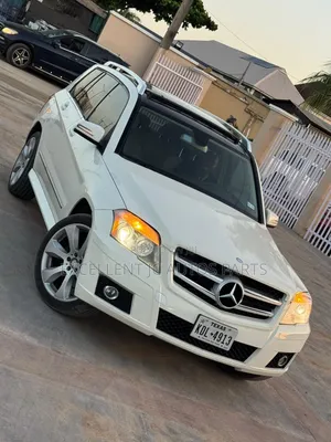 Mercedes-Benz GLK-Class 350 2010 White