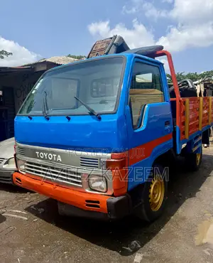 Toyota Dyna 100 Four Tyres Registered Truck