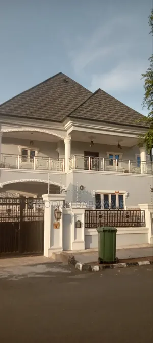 Photo - Furnished 4bdrm Duplex in Wonderland Estate, Kaura for rent