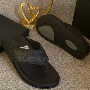 Quality Luxury Prada Slippers