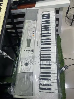 Yamaha PSR E303 Uk Used Music Keyboard Tokunbo Piano