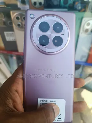 Infinix Zero 40 512 GB Silver