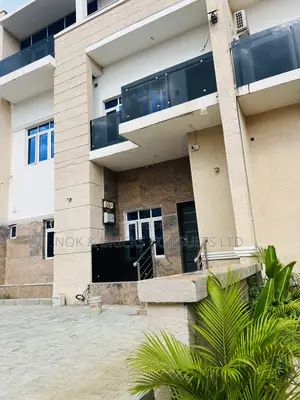 5bdrm Duplex in Cyrus Estate Wuye for sale
