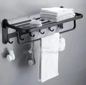 Quality Multiple Black Towel Rack With Hooks
