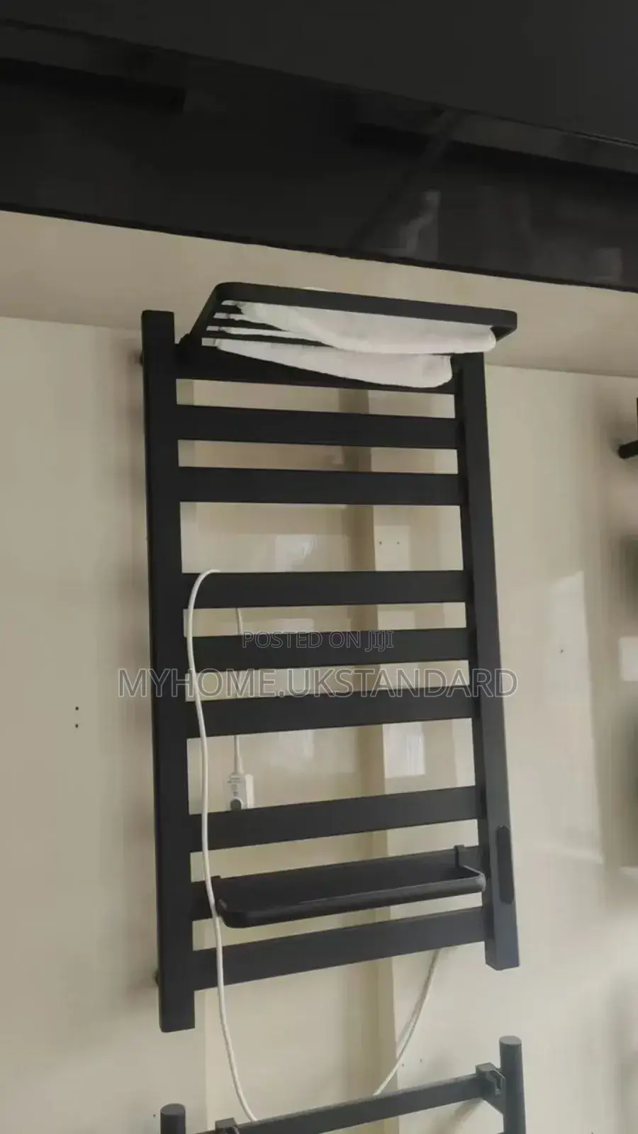 Premium Black Multiple Towel Rack With Warmer