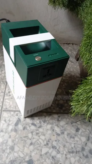 Coola Solar Generator