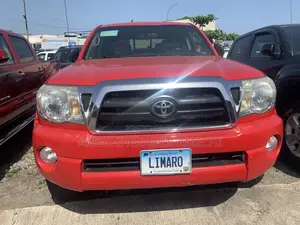 Toyota Tacoma Access Cab V6 2010 Red