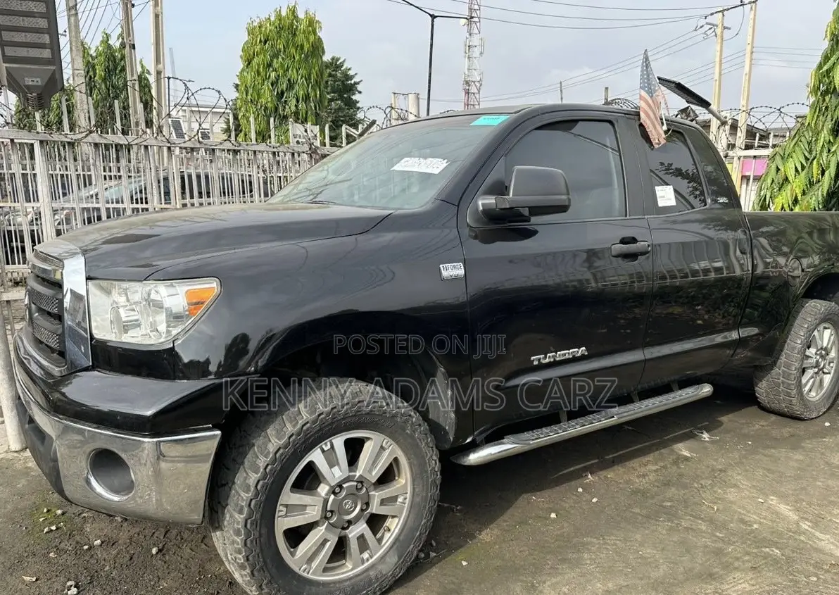 Toyota Tundra 2008 Black