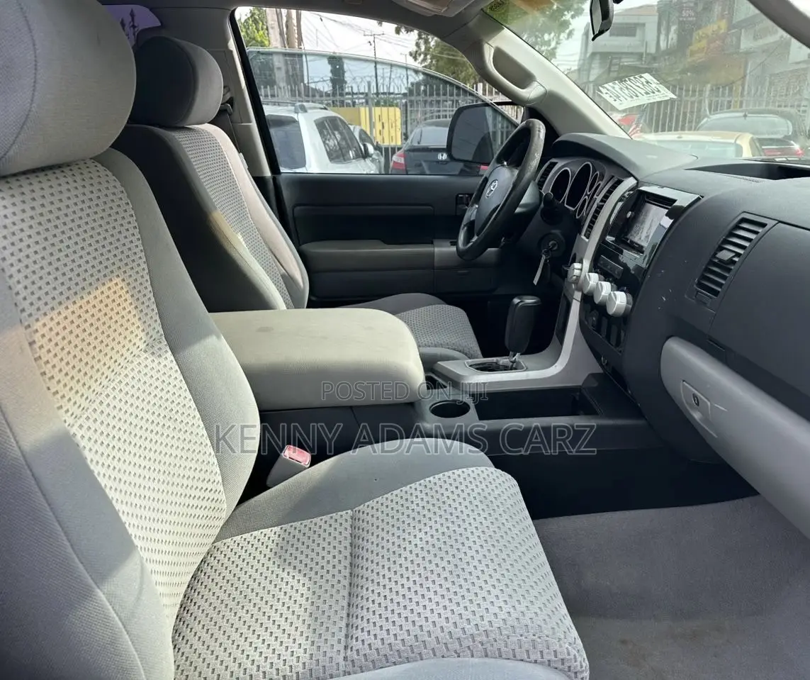 Toyota Tundra 2008 Black