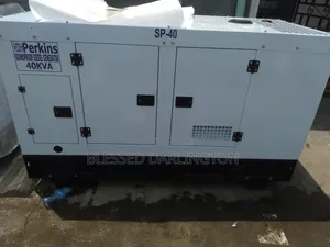 40kva Perkins England Soundproof Generator