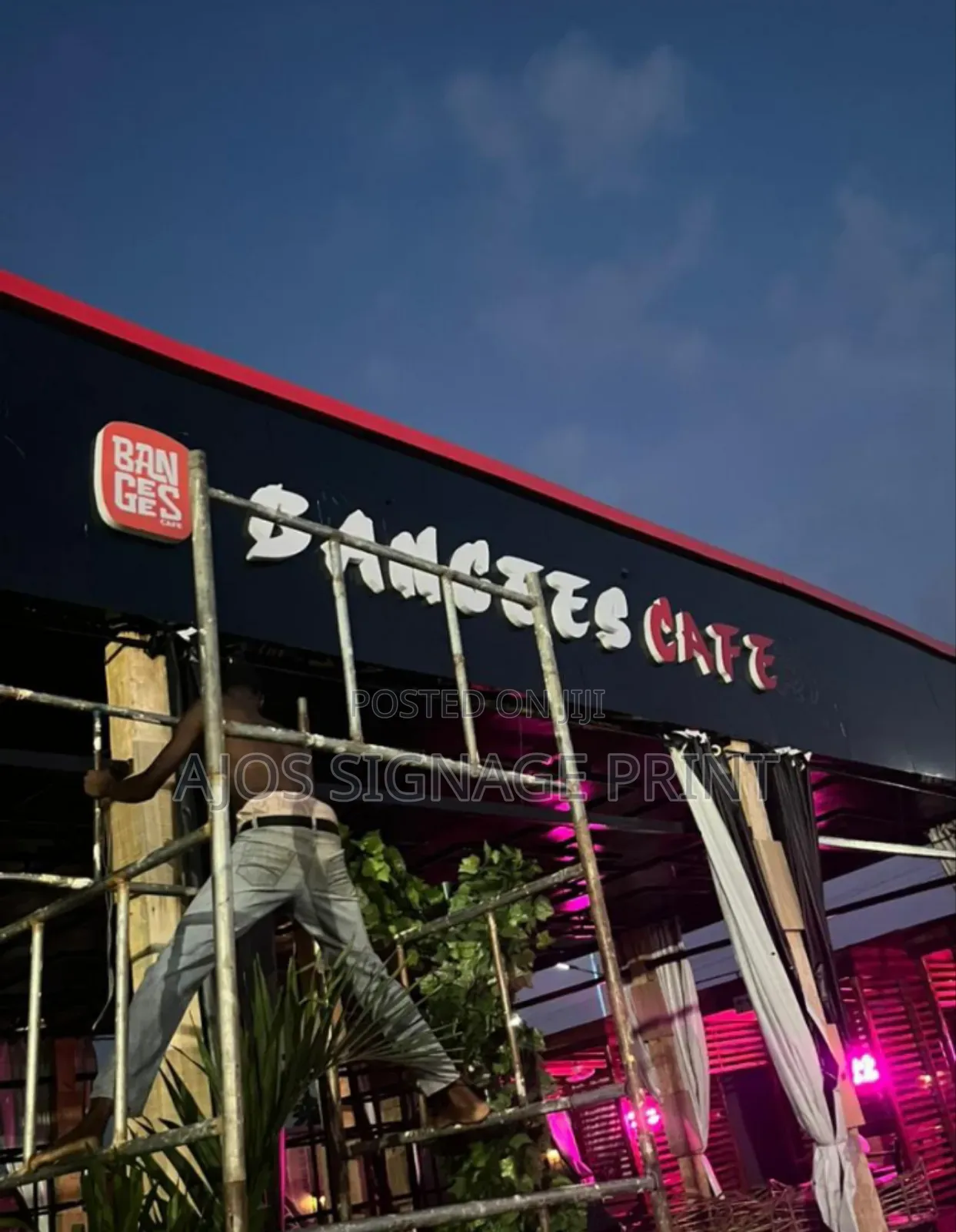 Wall Cladding and Signage With Light