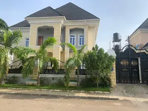 5bdrm Duplex in Gwarimpa Estate,Fct, Gwarinpa for sale