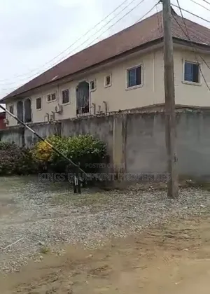 Photo - 3bdrm Block of Flats in Off Refinery Road Warri for sale