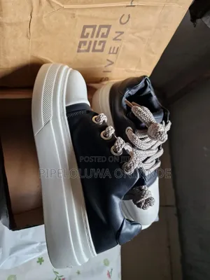 Givenchy Sneakers