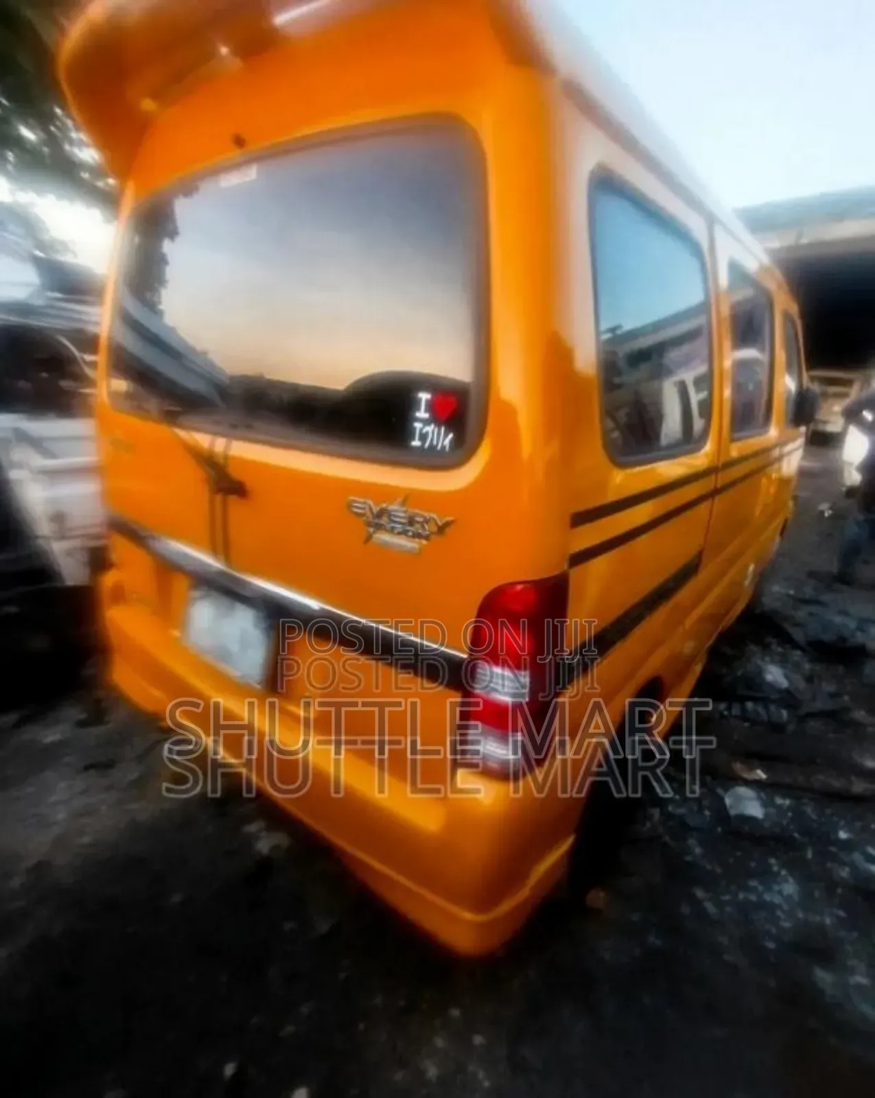 Suzuki Every 2003 Yellow