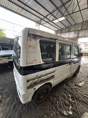 Suzuki APV Minibus 2013 White
