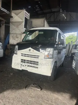 Suzuki APV Minibus 2013 White