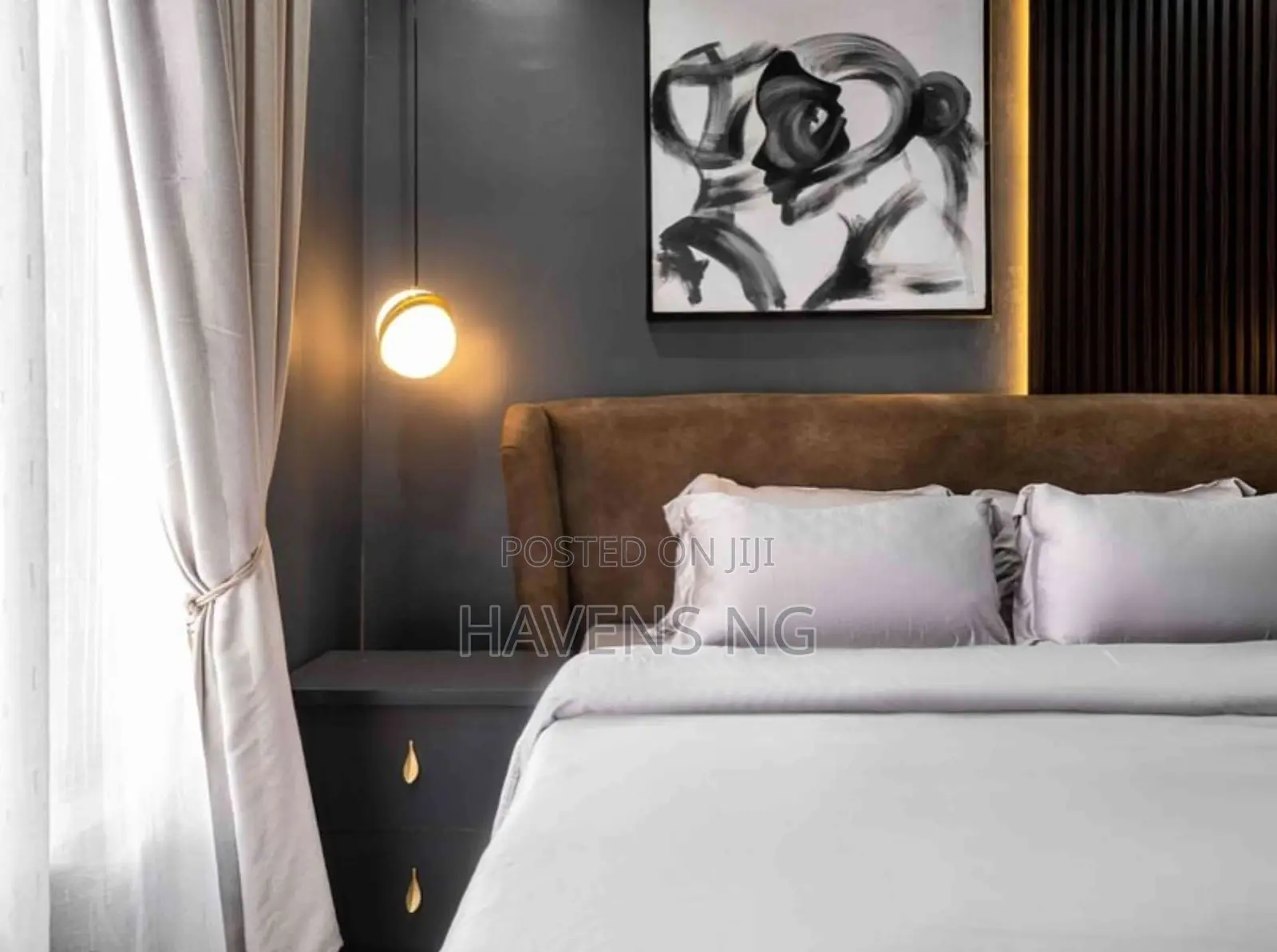 Luxe 2-Bedroom Duplex Apartment
