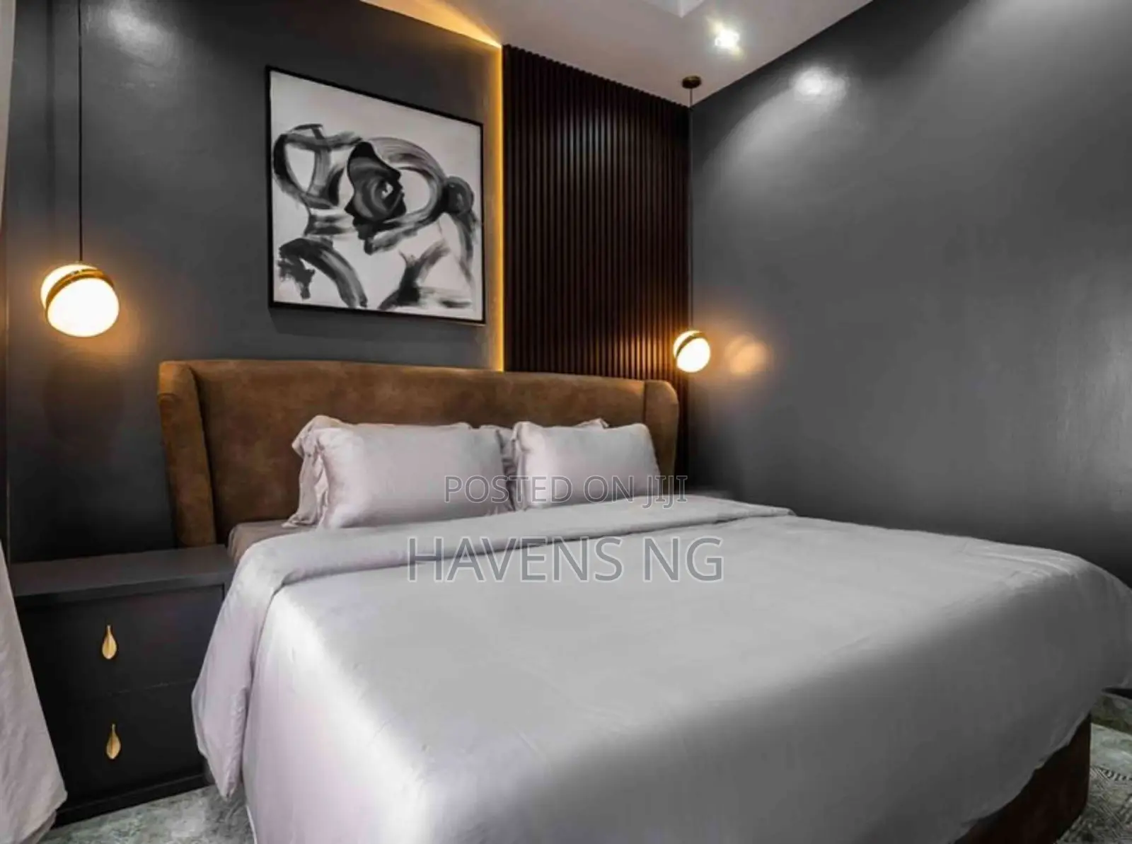 Luxe 2-Bedroom Duplex Apartment