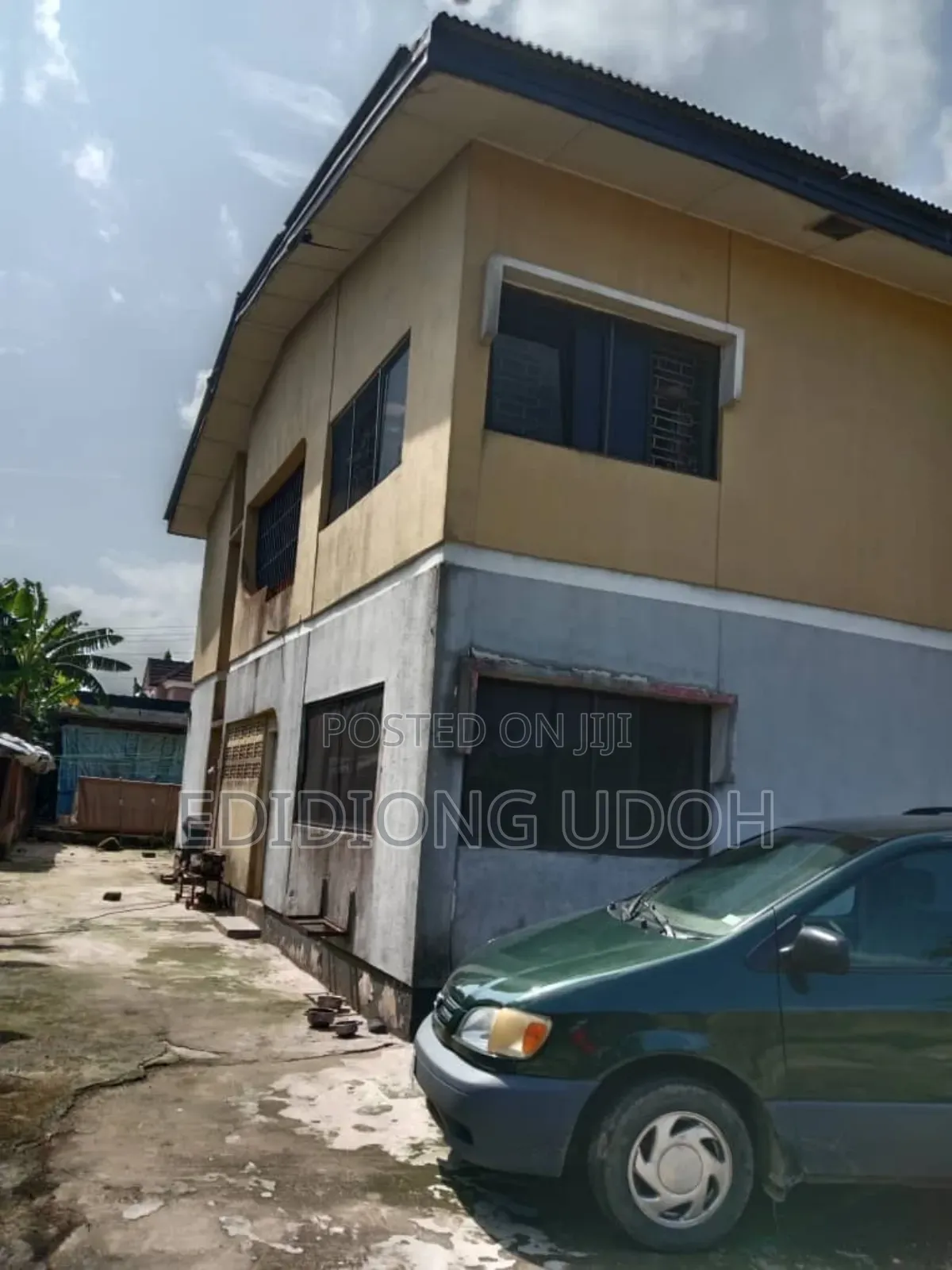 6bdrm Duplex in Ewet Housing Estate, for sale
