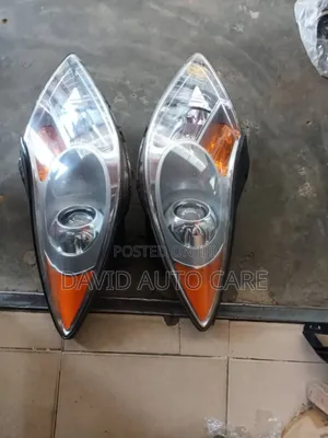 Head Lamp Hyundai Veracuz Available