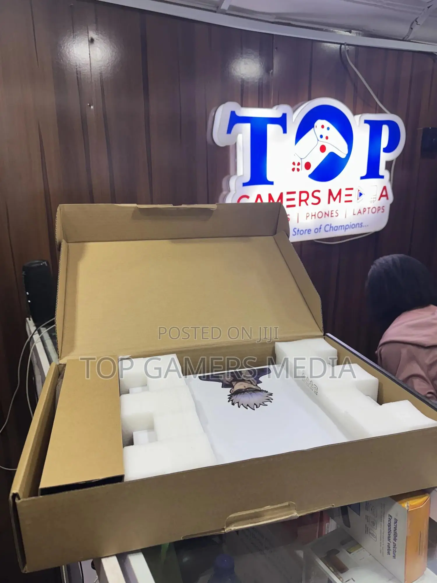 Laptop MSI MSI Sword 15 16GB Intel Core i5 SSD 512GB