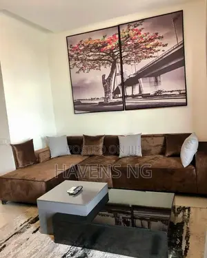 Luxurious 1-Bedroom Penthouse With Private Outdoor