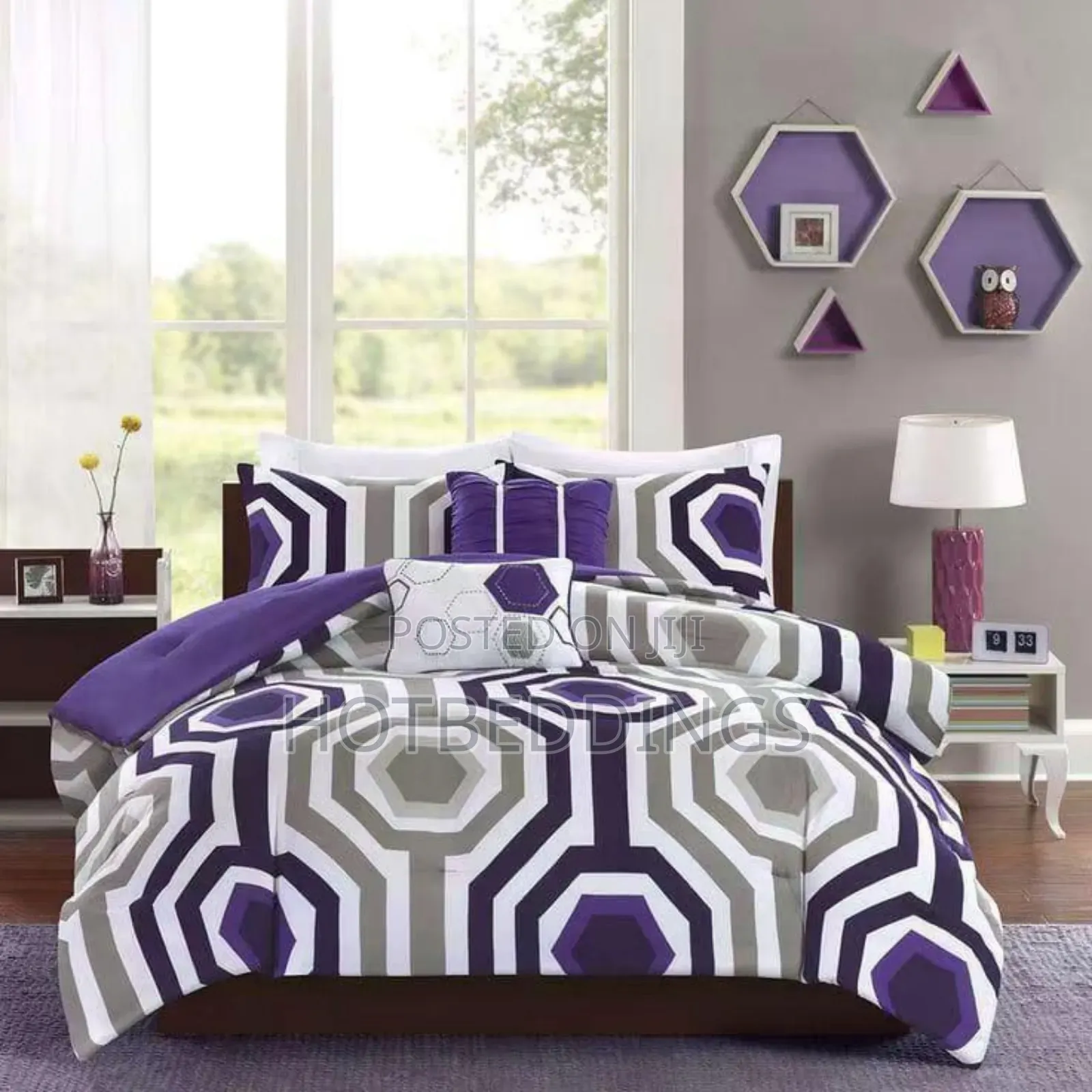 Finest Duvet,Bedsheet With 4 Pillowcases