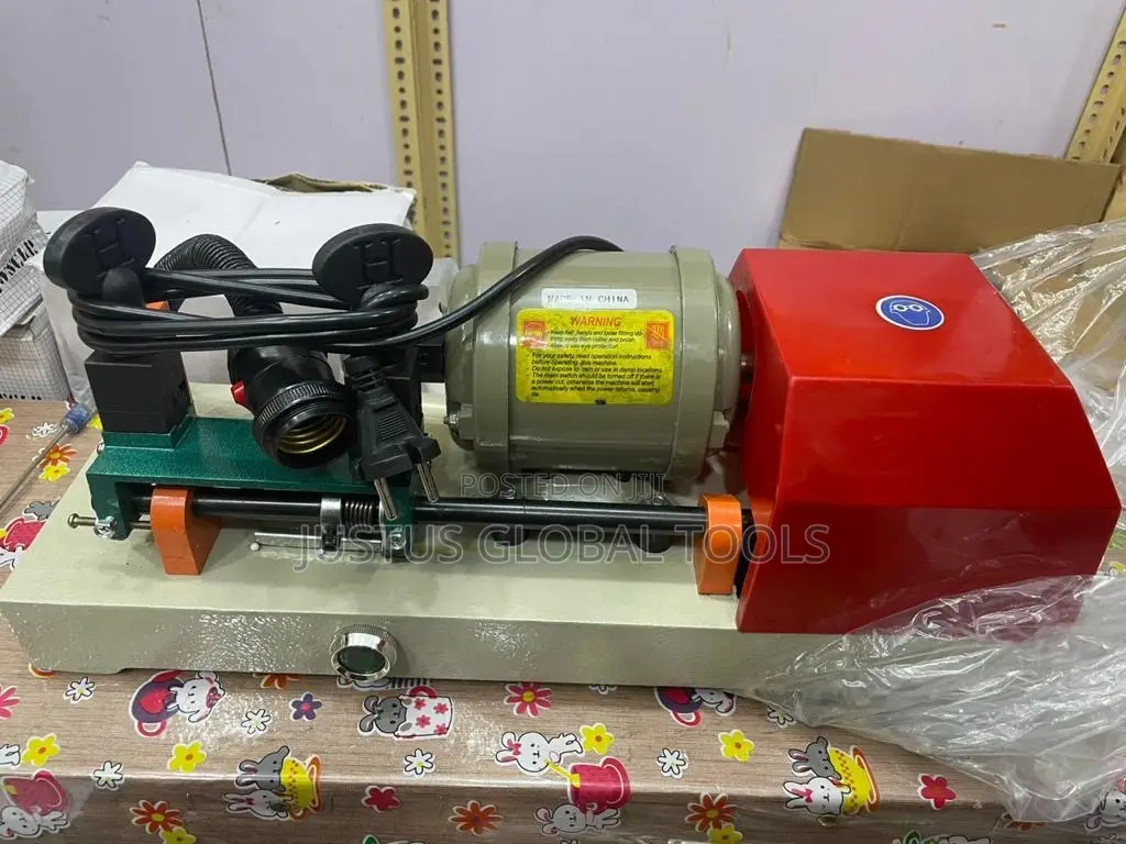 Key Cutting Machine