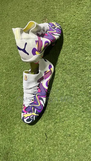 Puma Future Ultimate Creativity Fg Soccer Cleats.(41)