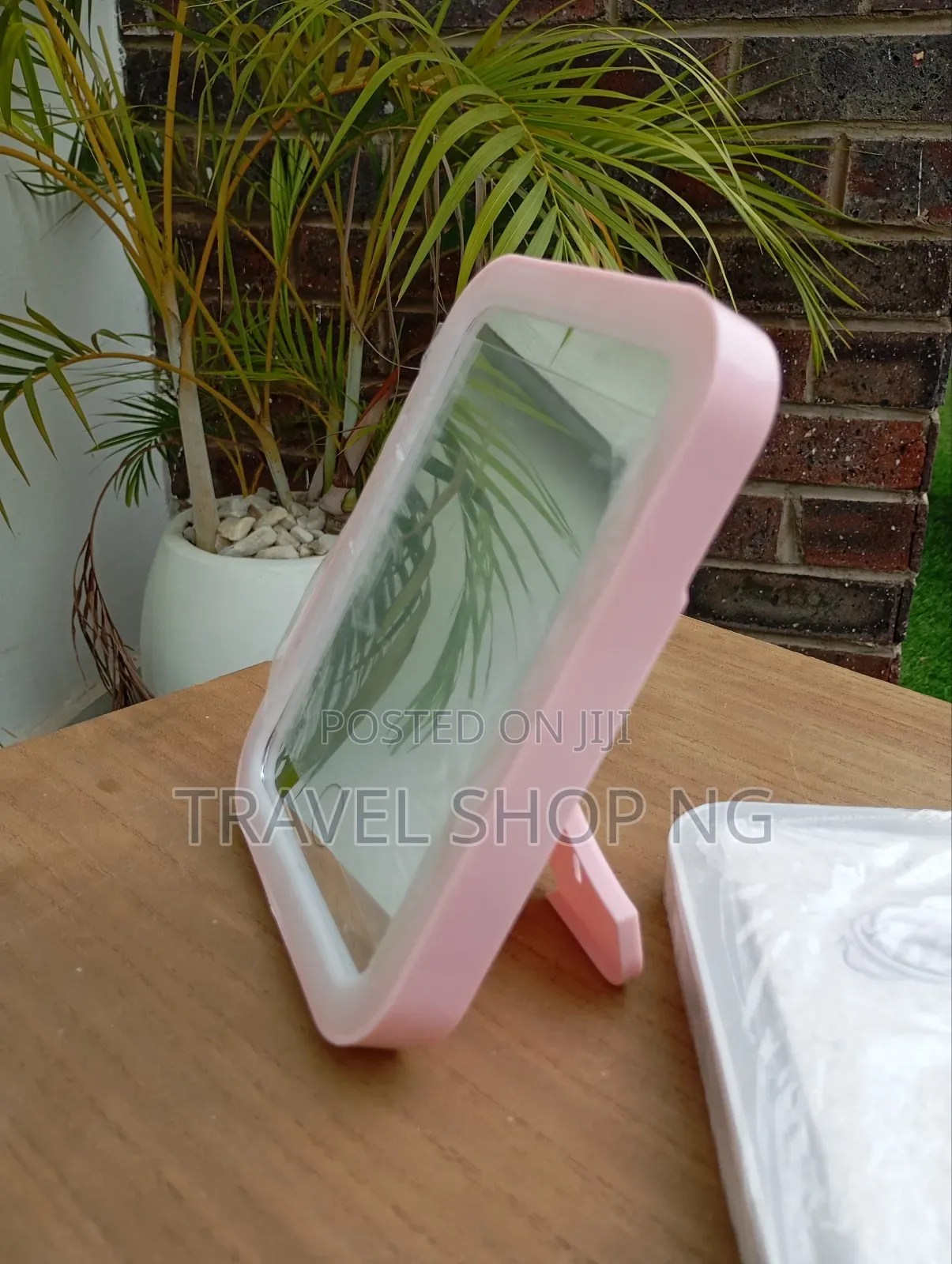 Led Travel Mirror With Usb