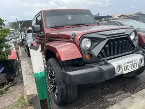 Jeep Wrangler 2012 Red