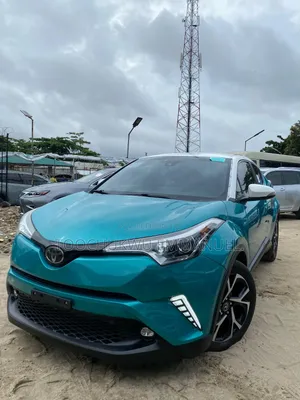 Toyota C-HR XLE FWD Sport Utility (2.0L 4cyl 2AM) 2018 Green