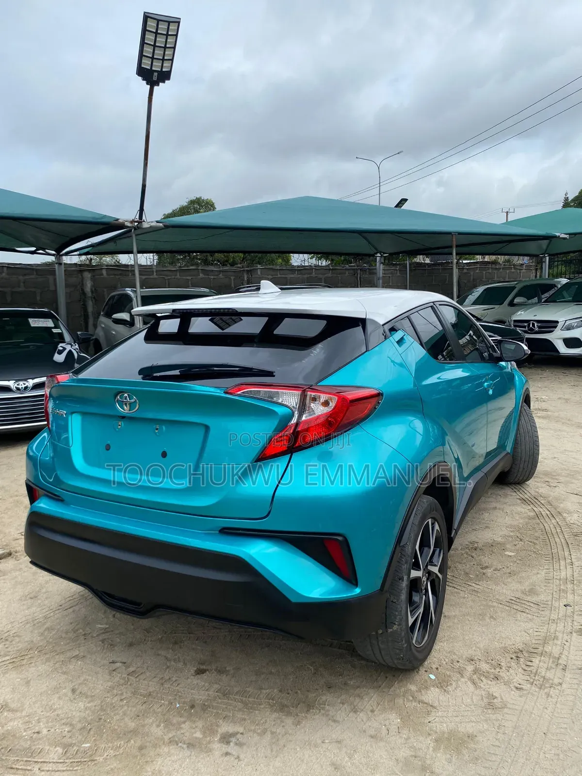 Toyota C-HR XLE FWD Sport Utility (2.0L 4cyl 2AM) 2018 Green