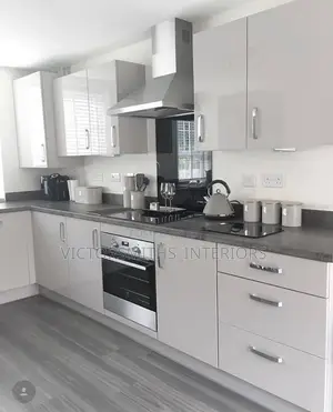 Kitchen Cabinets and Inland Table