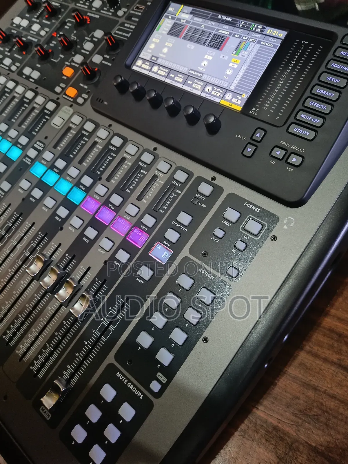 Original Behringer Digital Mixer Model X32 Compact