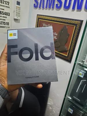 New Samsung Galaxy Z Fold4 256 GB
