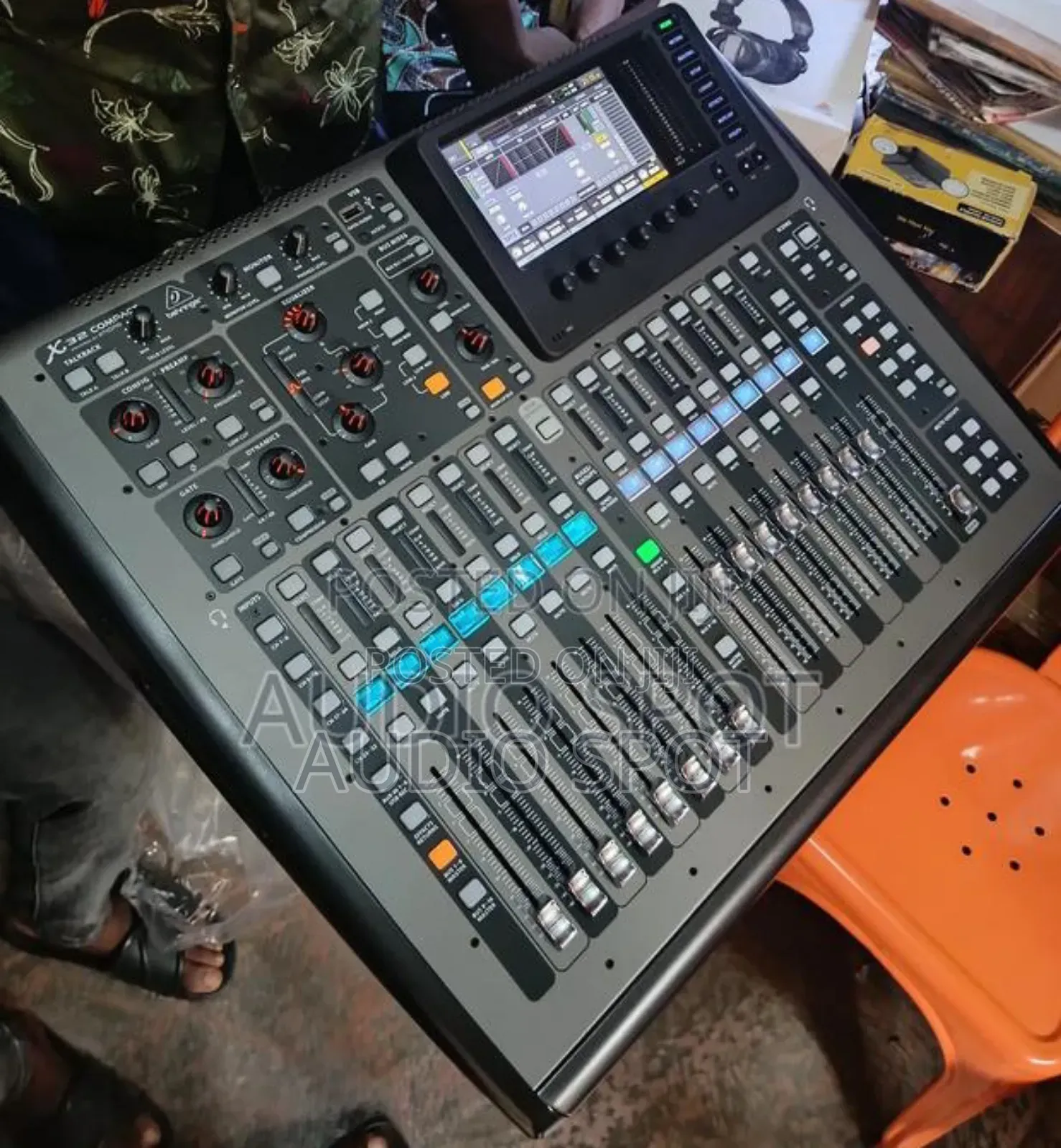 Original Behringer Digital Mixer Model X32 Compact